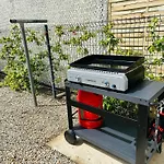 Hébergement de vacances Climatisée Avec Piscine Partagée , Terrasse Et Parking Prunelli-di-Fiumorbo