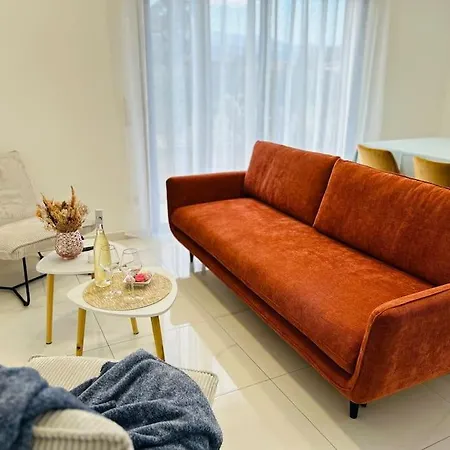 Holiday home Climatisee Avec Piscine Partagee , Terrasse Et Parking *