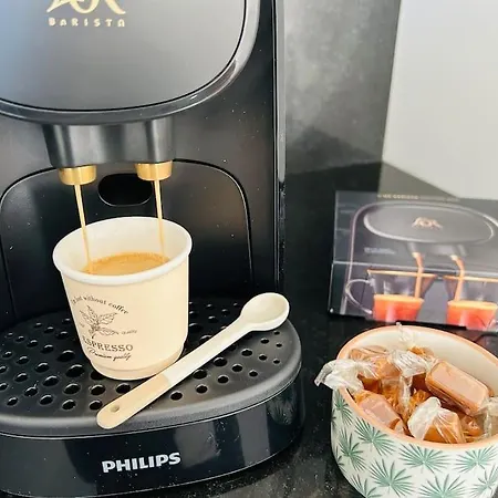 Climatisee Avec Piscine Partagee , Terrasse Et Parking *