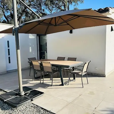 Climatisee Avec Piscine Partagee , Terrasse Et Parking Prunelli-di-Fiumorbo