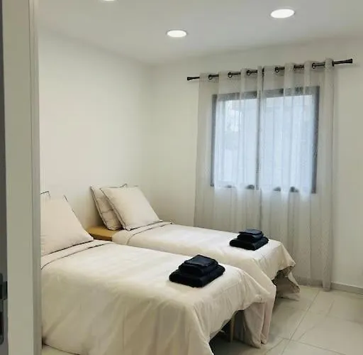 Climatisee Avec Piscine Partagee , Terrasse Et Parking Ferienhaus