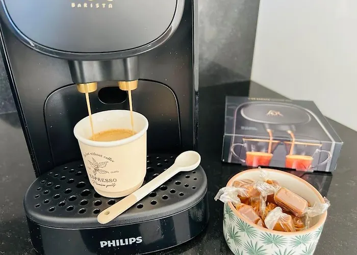 Climatisee Avec Piscine Partagee , Terrasse Et Parking *