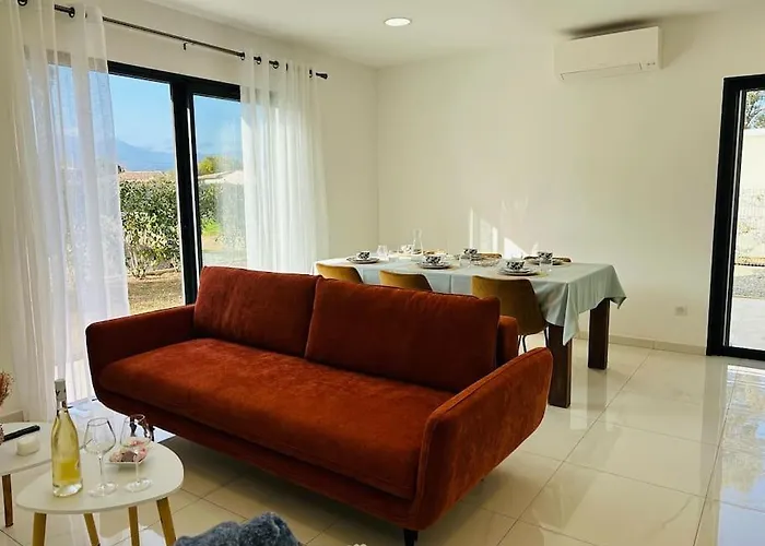 Climatisee Avec Piscine Partagee , Terrasse Et Parking Ferienhaus *