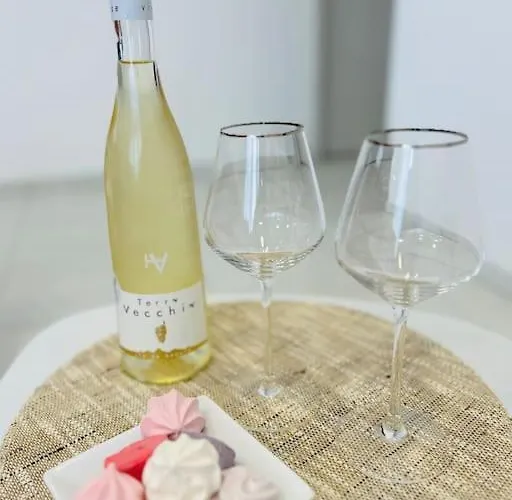 Climatisee Avec Piscine Partagee , Terrasse Et Parking * Prunelli-di-Fiumorbo